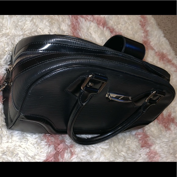 Louis Vuitton Handbag - Picture 3 of 8